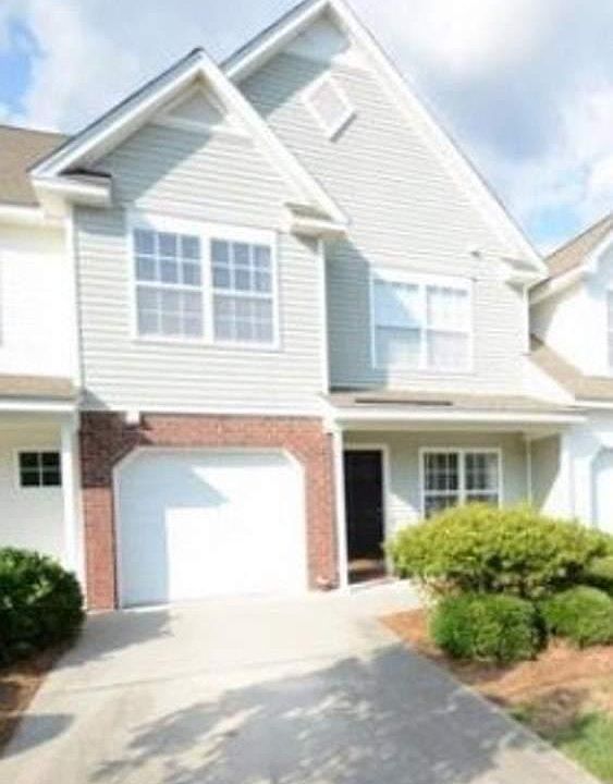 1st image of 101 Buckthorn Cir