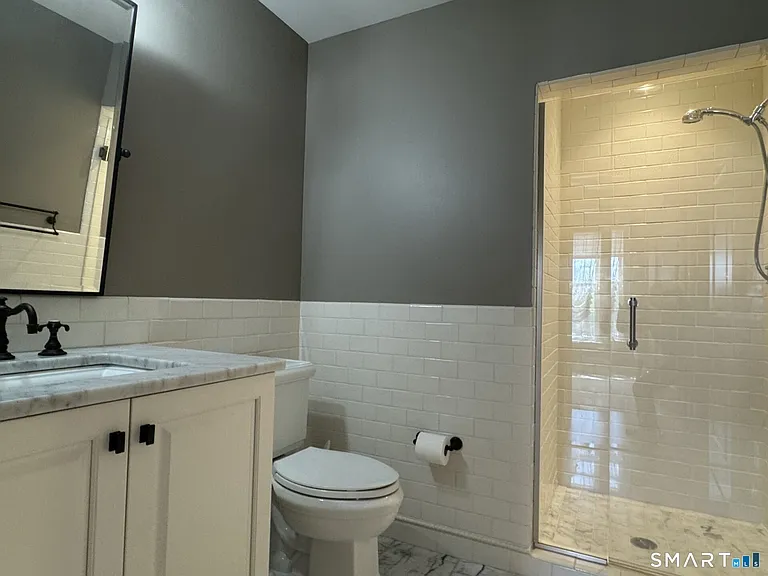 85 Memorial Rd #201 — Photo 29