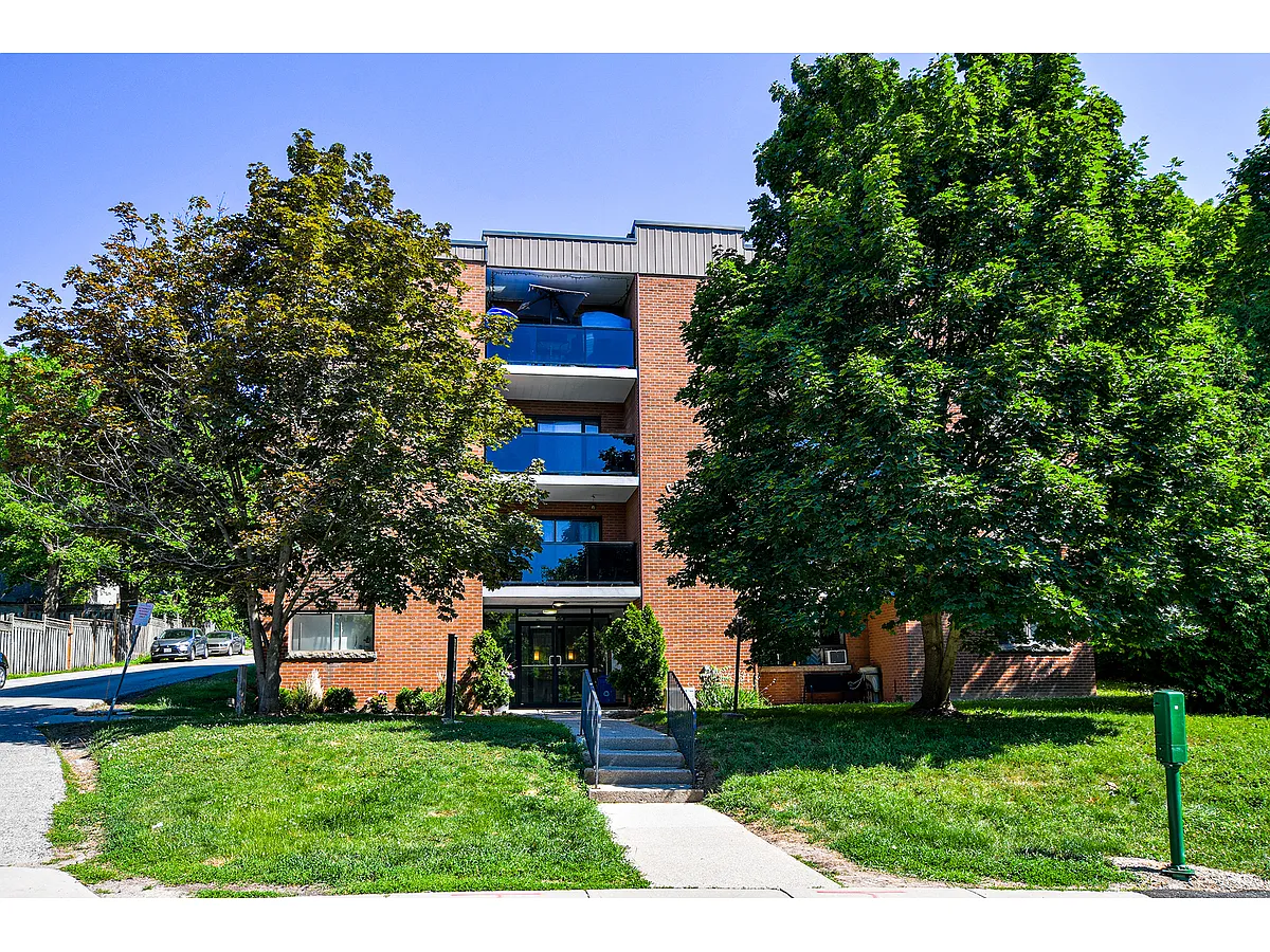 Building Photo - 40 McKay Rd #102