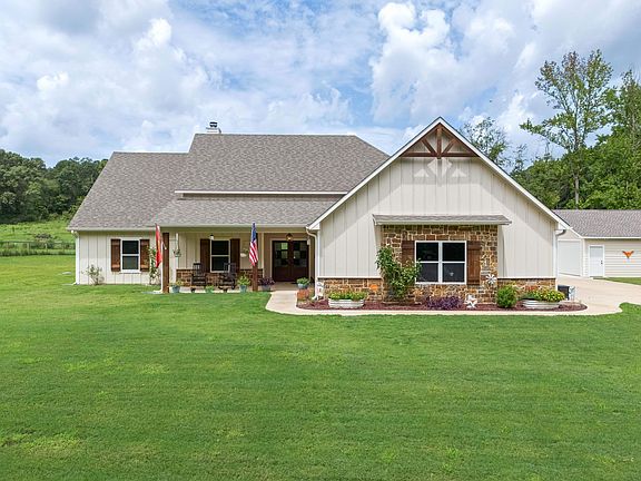 2nd image of 2873 Zinnia Rd