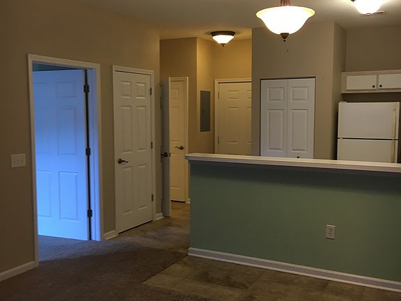 5th image of 1302 River Oaks Dr #4A