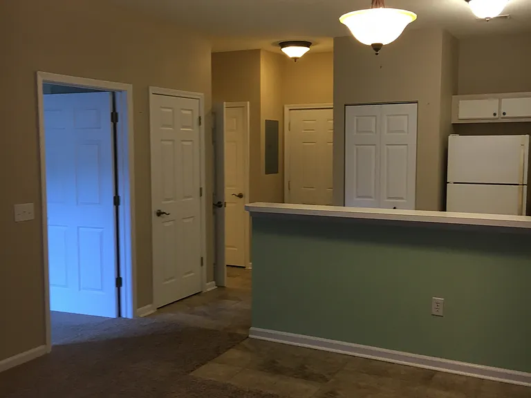1302 River Oaks Dr #4A — Photo 5