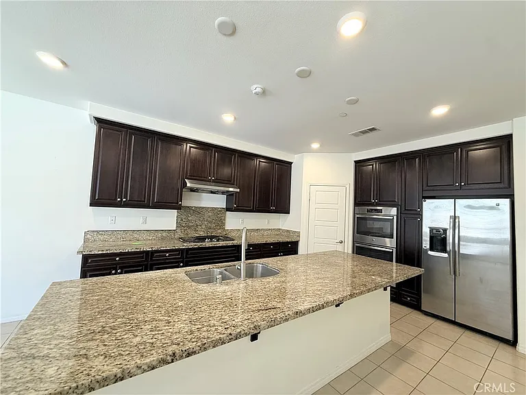 13166 Oatman Dr — Photo 2