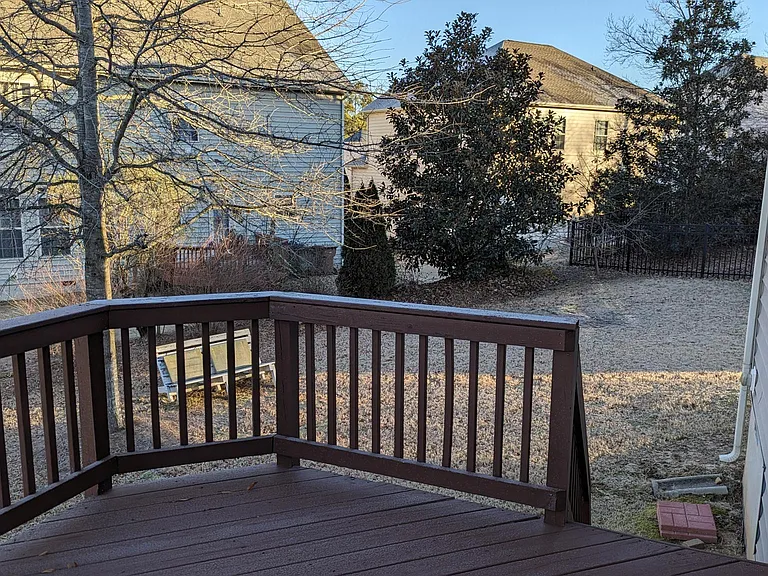 525 Willow Thicket Ct — Photo 34