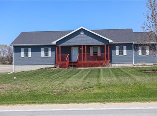 708 7th St, Menlo, IA 50164
