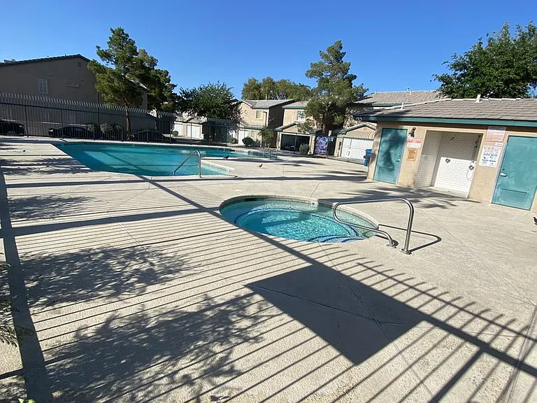 5264 Sacha Way — Photo 30