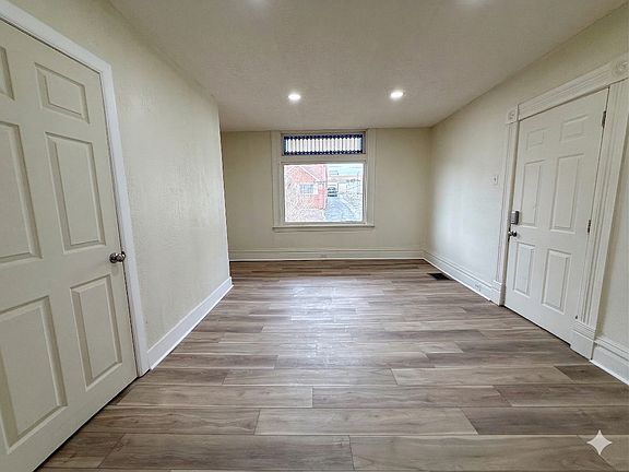 3rd image of 145 Plymouth St #1