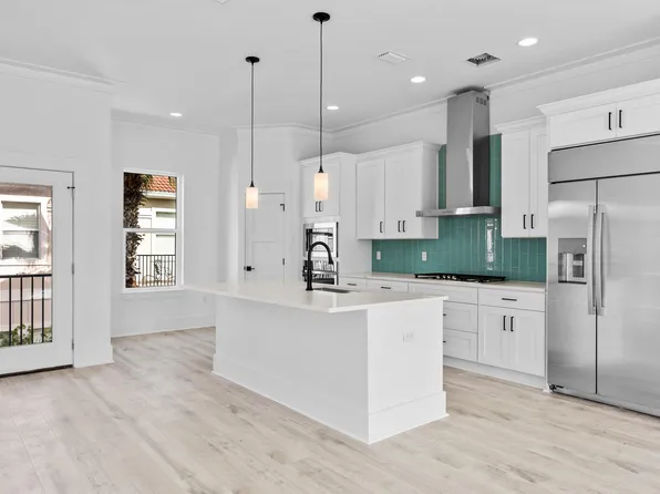 4736 Amhurst Cir, Destin, FL 32541