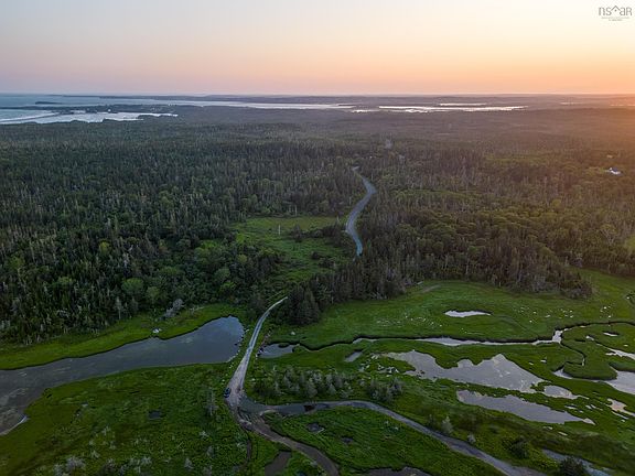 3rd image of Conrod Beach Rd