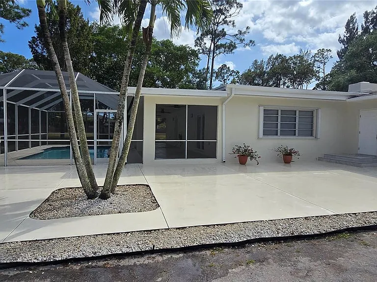 6500 SW 82nd Ave — Photo 44