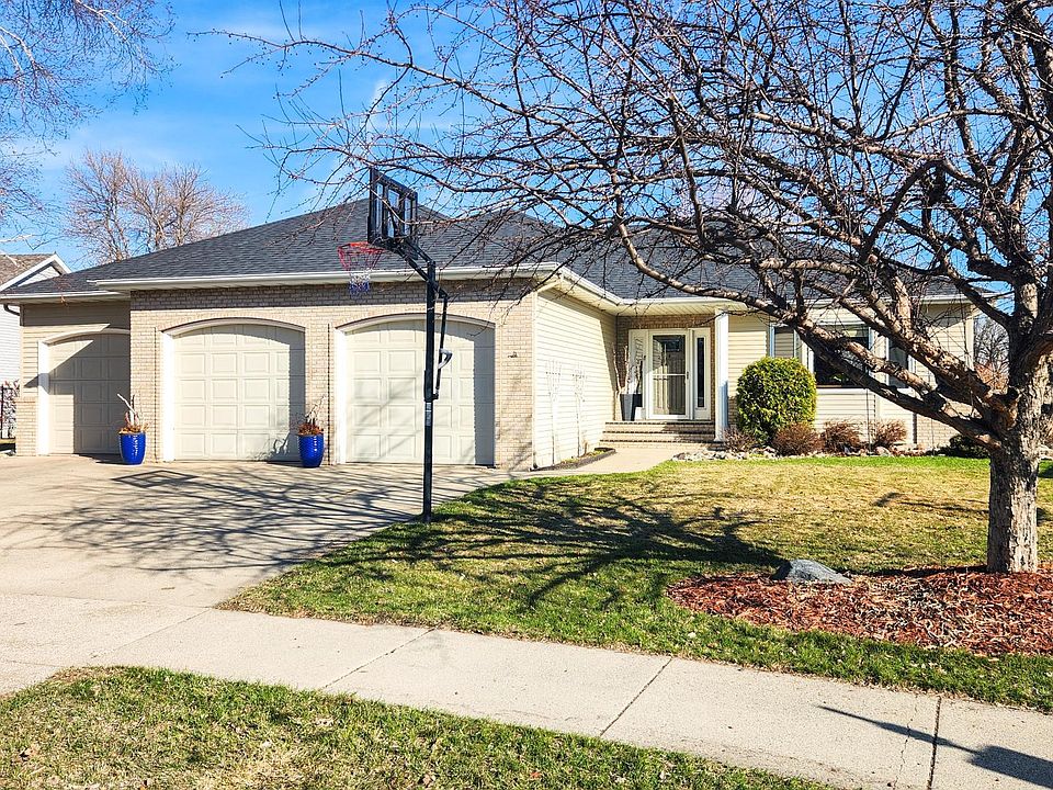 1st image of 4041 S Rivershore Dr