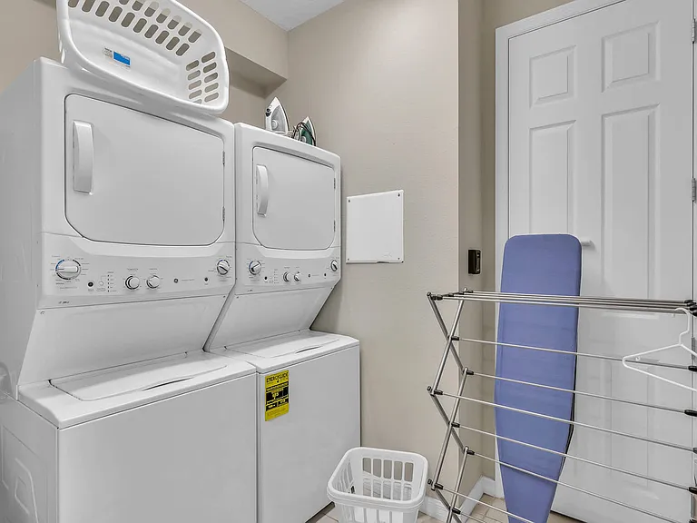 Washer/Dryer