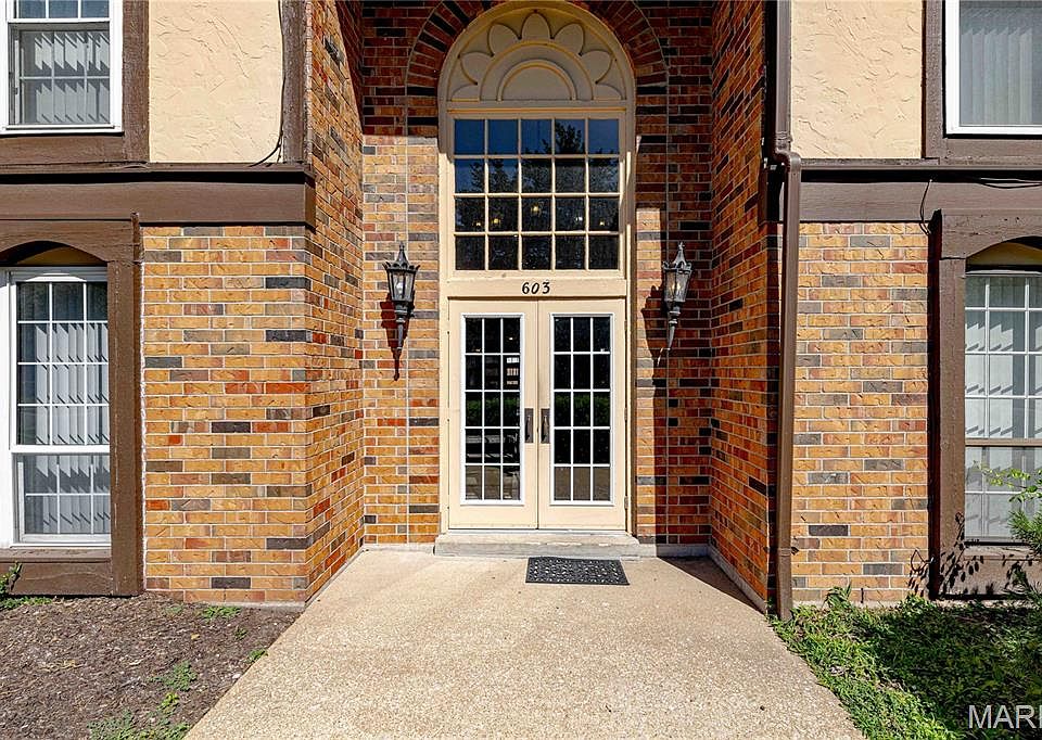 1st image of 603 Rosetta Dr APT E