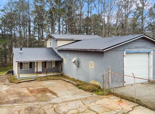 293 Center Point Rd, Temple, GA 30179