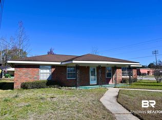 147 Mayo St, East Brewton, AL 36426