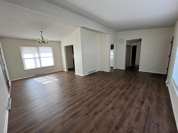 5th image of 510 Cactus Dr