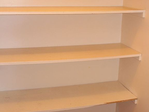 2nd image of 311 W 9th St APT 8