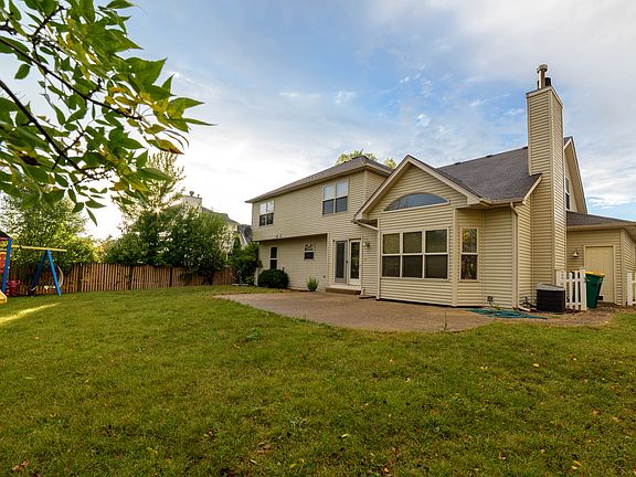 4th image of 24517 W Wellesley Cir