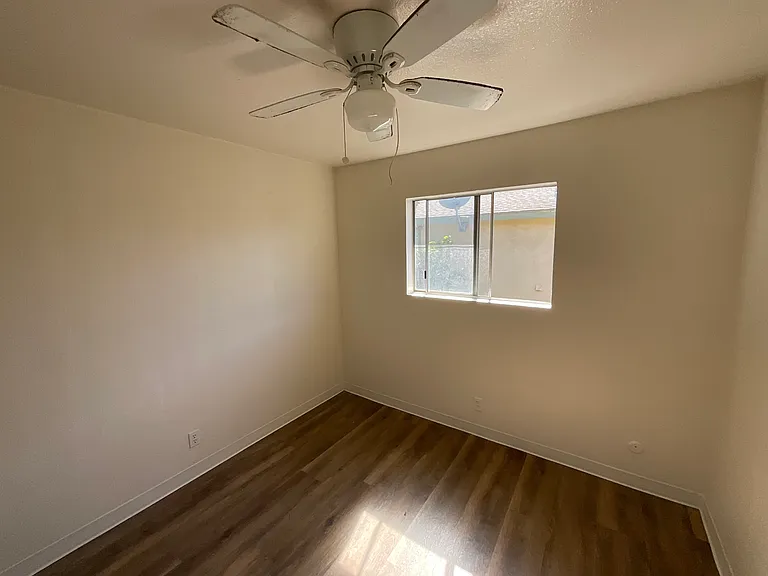 539 S Modoc St #202 — Photo 7
