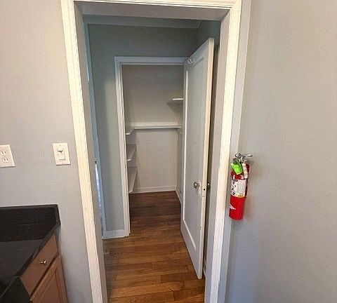 2nd image of 106 Margaret St APT B
