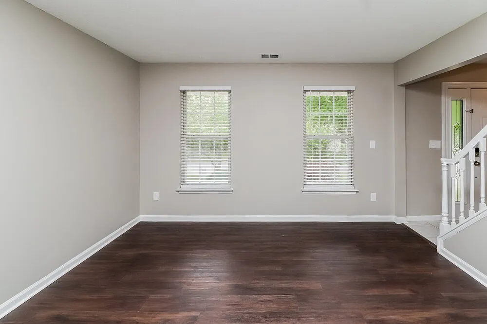 4 bed, 3.0 bath, 2103 sqft, $3,340 — Photo 4