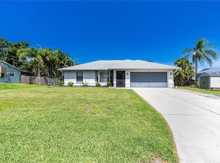 826 Cumberland Rd, Venice, FL 34293