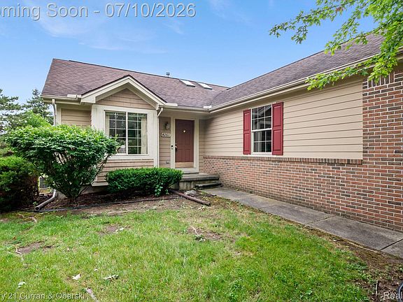 3rd image of 4261 Boulder Pond Dr