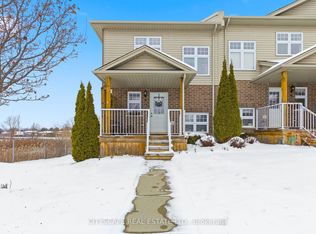 4 Nathan Ct, Cambridge, ON N1P 0B2