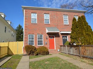 14 E Reed Ave, Alexandria, VA 22305