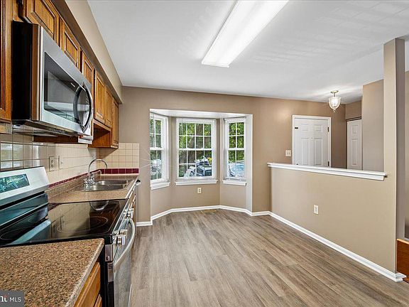5th image of 12407 Herrington Manor Dr