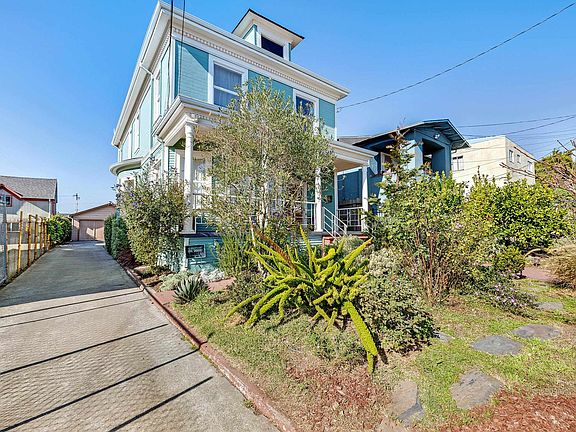 3rd image of 1919 48th Ave