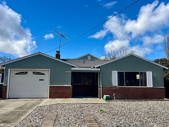 2nd image of 1317 Carlton Ave