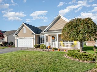 70 Sable Ridge Ln, Rochester, NY 14612