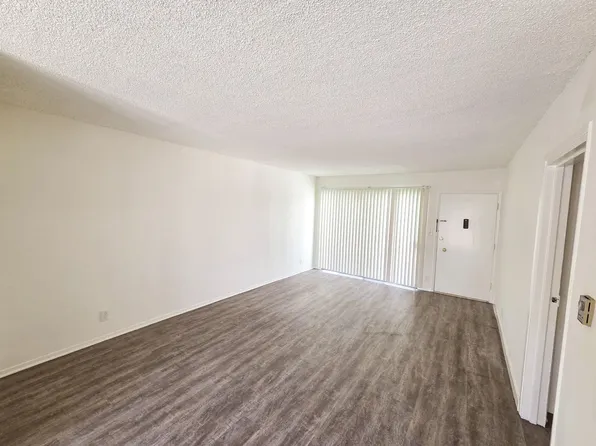 8570 Gregory Way, 8570 Gregory Way APT 205, Los Angeles, CA 90035