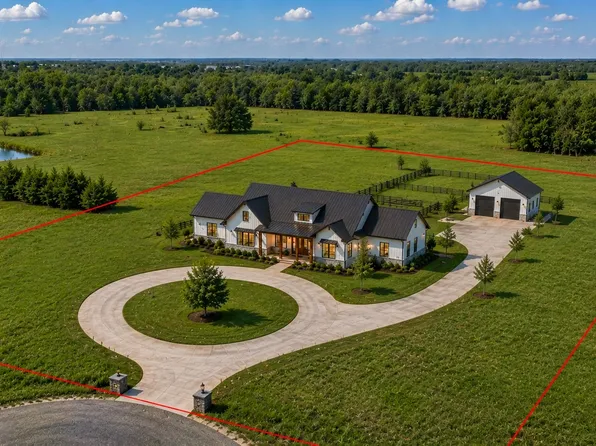 2810 Maple Rd, Celeste, TX 75423