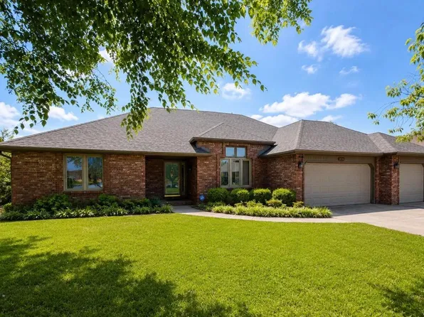3730 W Birchwood Court, Springfield, MO 65807