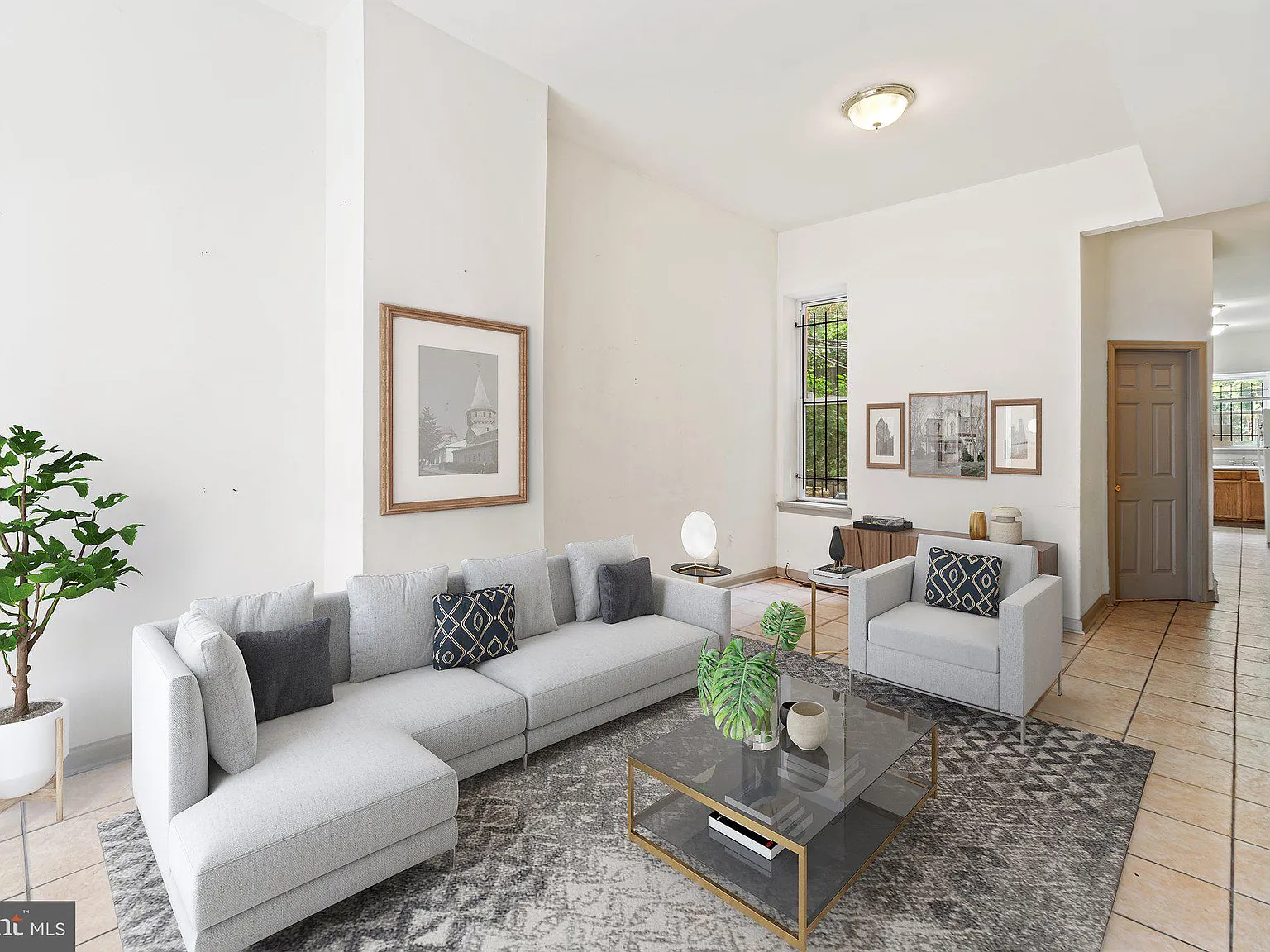 5 bed, 1845 sqft, $2,100 — Photo 1