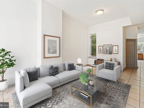 2116 N Carlisle St, Philadelphia, PA 19121