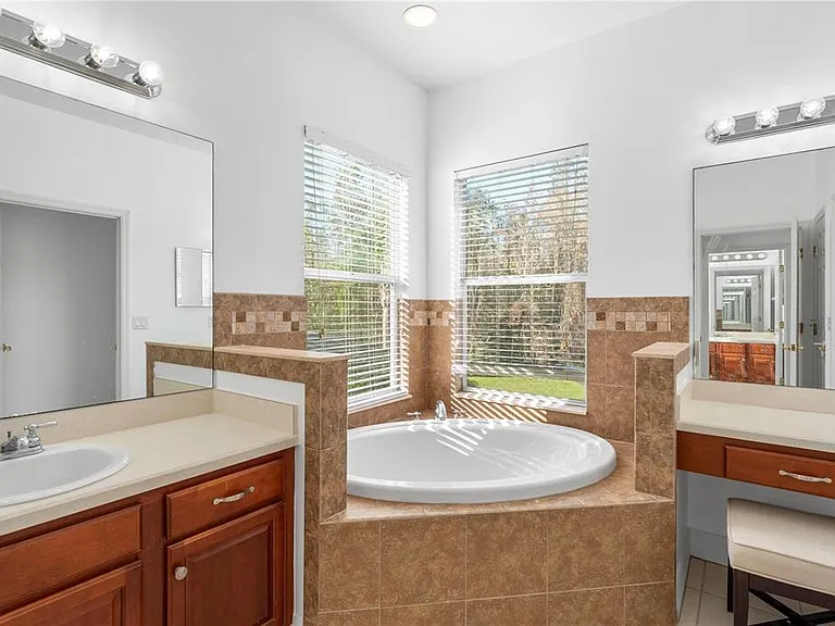 10888 Cory Lake Dr — Photo 30