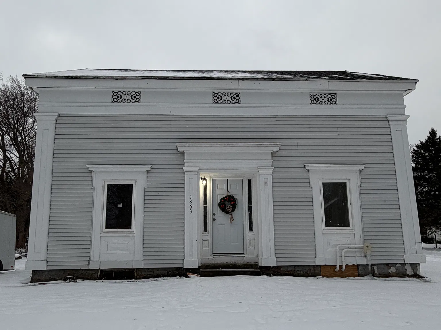 1863 Ridge Rd — Photo 2