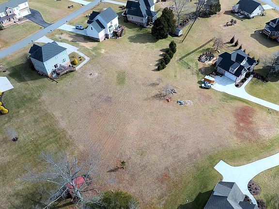 4th image of Berkley Page Ct Lot 27
