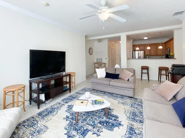 1185 SW 9th Rd, Gainesville, FL