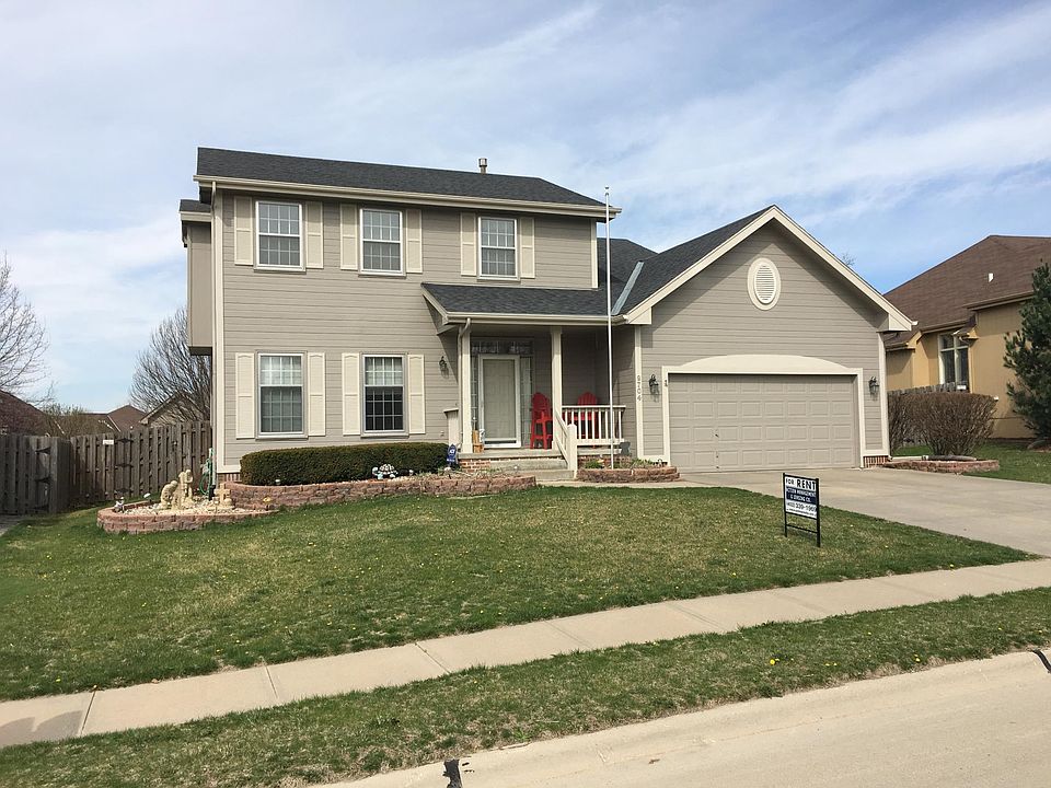 1st image of 9704 S 26th St