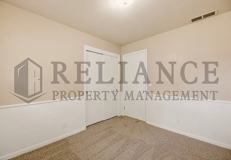 6517 E Elm St — Photo 28