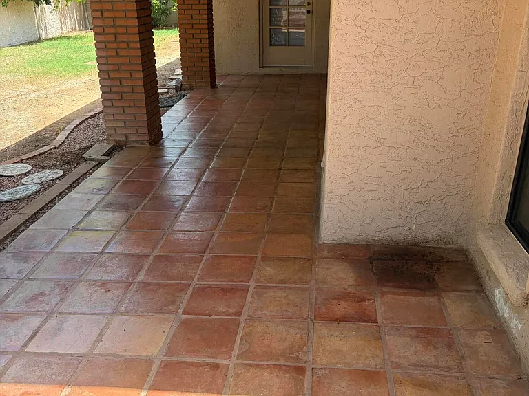 220 E Aster Dr — Photo 23