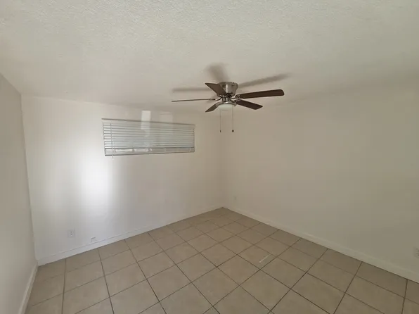 9215 N 13th Pl APT 5, Phoenix, AZ 85020