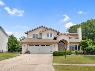 804 Jody Dr, Mahomet, IL