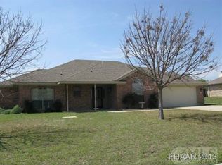 1908 Yellowstone Dr, Lampasas, TX 76550