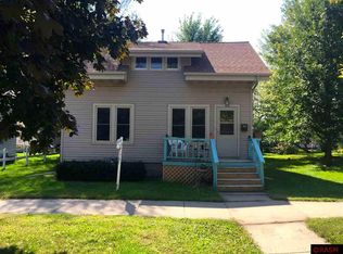 322 W Broadway Ave, Saint Peter, MN 56082