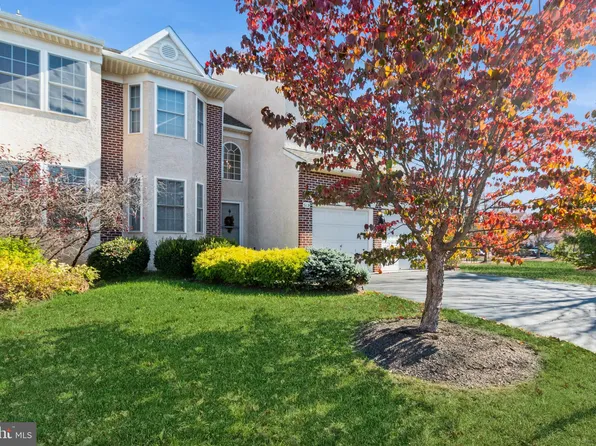 207 Rampart Pl #173, Maple Glen, PA 19002